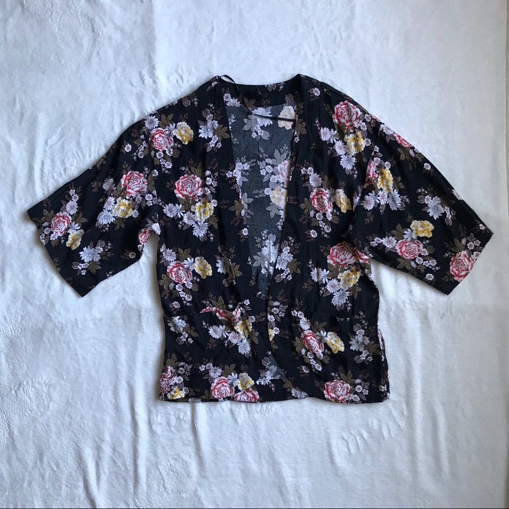 Forever 21 Floral Kimono